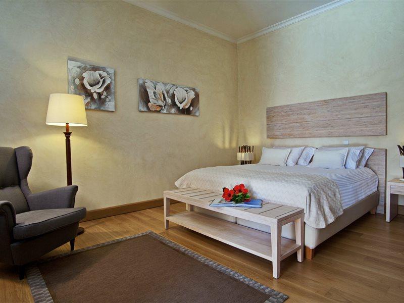 Villa Veneziano Suites & Villa Nidhrion Exteriör bild