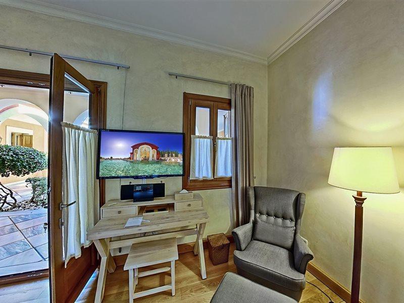 Villa Veneziano Suites & Villa Nidhrion Exteriör bild