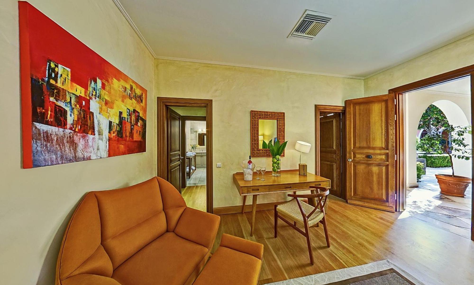 Villa Veneziano Suites & Villa Nidhrion Exteriör bild