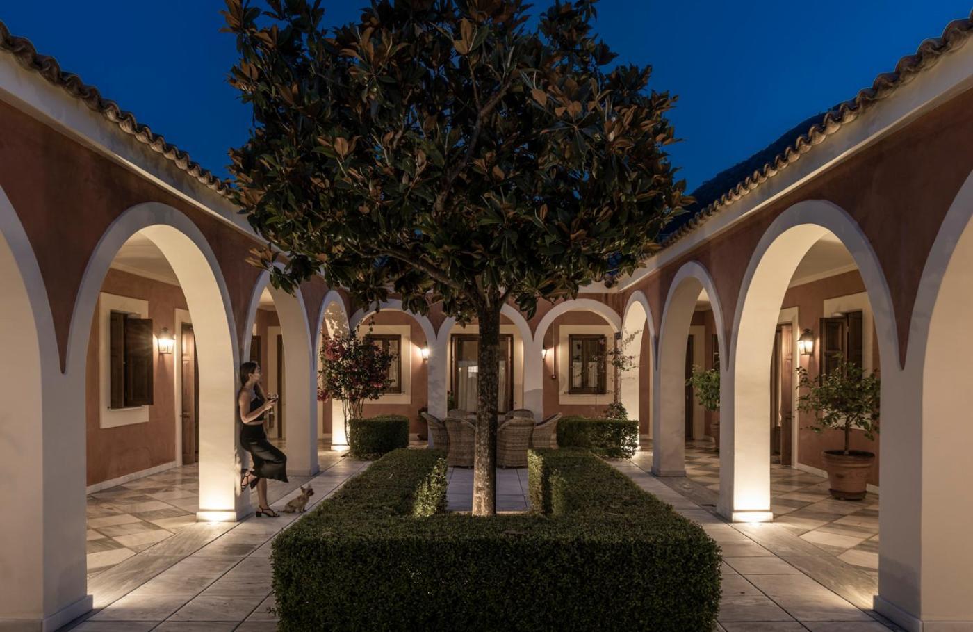 Villa Veneziano Suites & Villa Nidhrion Exteriör bild